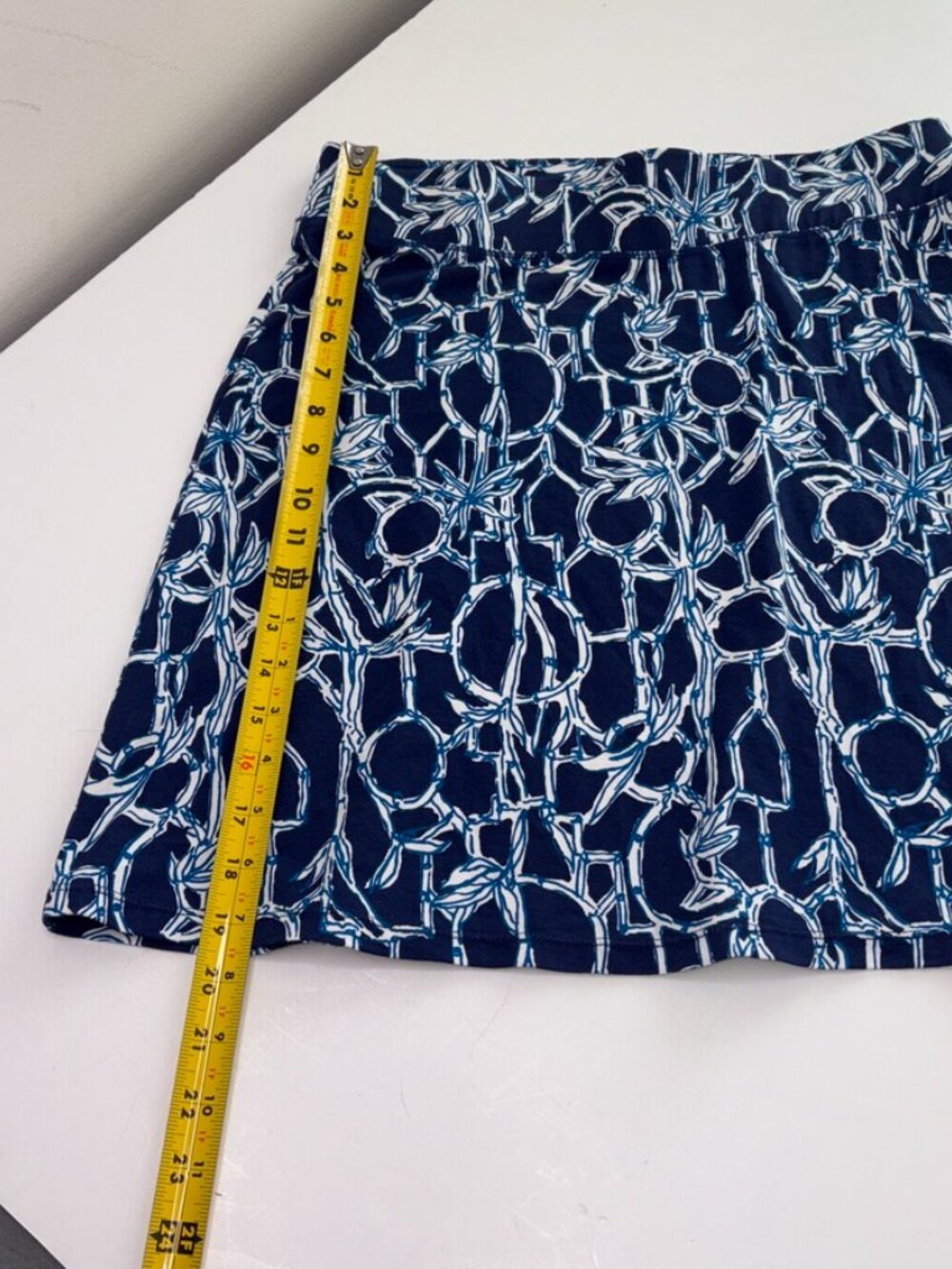 Women's Lilly Pulitzer Brenna Pull On Skirt High Tide Navy Lucy Bamboo size M - Picture 9 of 10